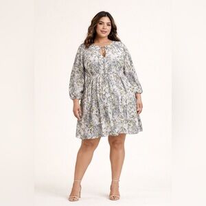 Torrid | Mini Clip Dot Front Keyhole Dress Pristine Floral | Size 00